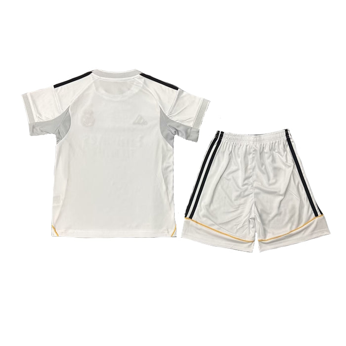 Real Madrid - Primera Equipación (local) 25/26 - Niño (kit)